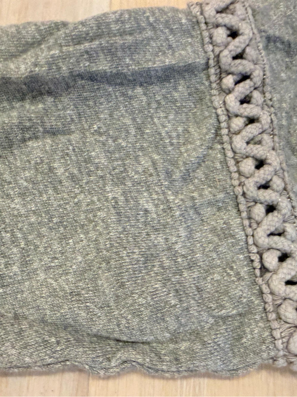 Mystree Gray Lightweight 3/4 Sleeve Knit Top - Picture 3 of 3